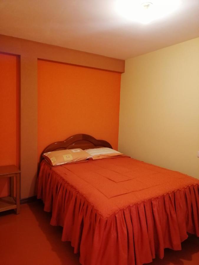 Olas Del Titicaca Backpackers Hostel Копакабана Екстер'єр фото
