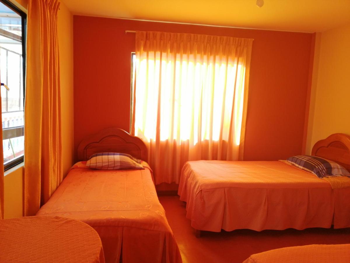Olas Del Titicaca Backpackers Hostel Копакабана Екстер'єр фото
